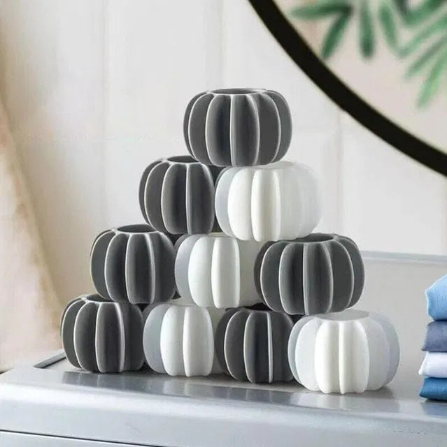 Washing Machine Laundry Balls — Reusable Anti-Tangle Wash Balls for Cleaner Laundry (Pack of 5)