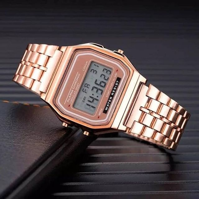 Casio Unisex Digital Watch with Alarm, Stopwatch & Water Resistance