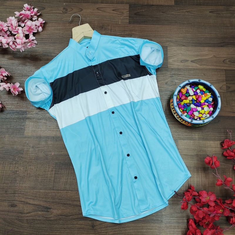 Men Regular Fit Color Block Cut Away Collar Casual Shirt