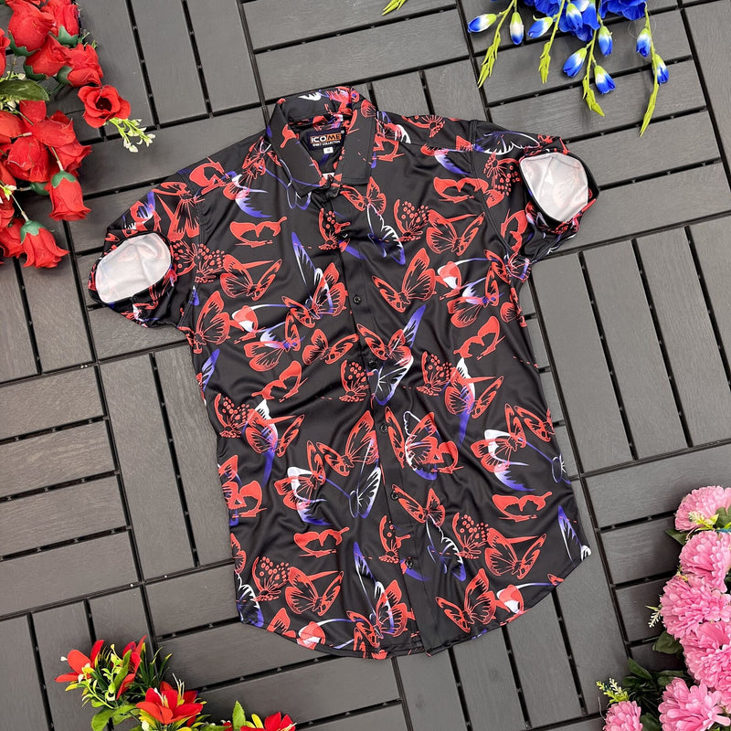 Men Regular Fit Printed Cut Away Collar Casual Shirt