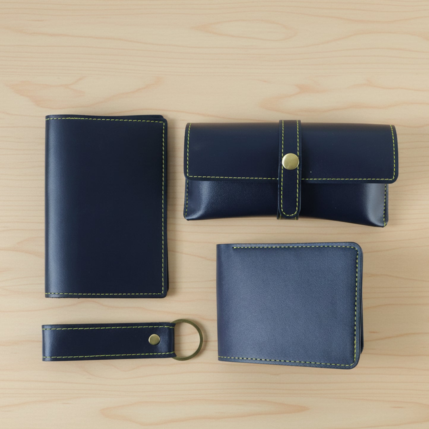 4 In 1 Premium Pu Leather Wallet Gift Set For Men (4 Pc Set)